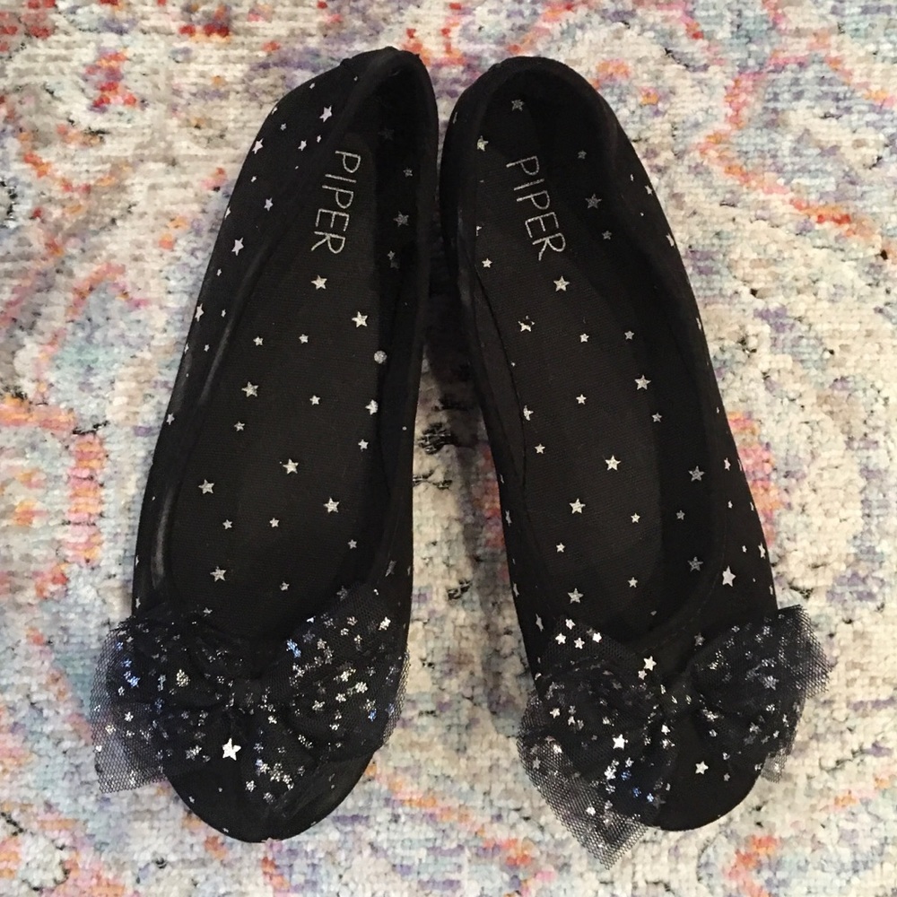 Girls flats